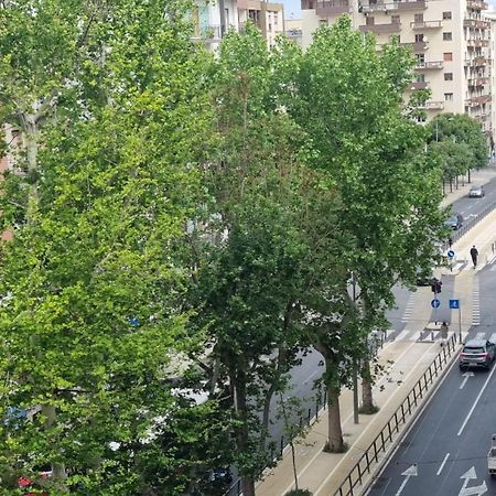 Repubblica Rooms Bari Bagian luar foto