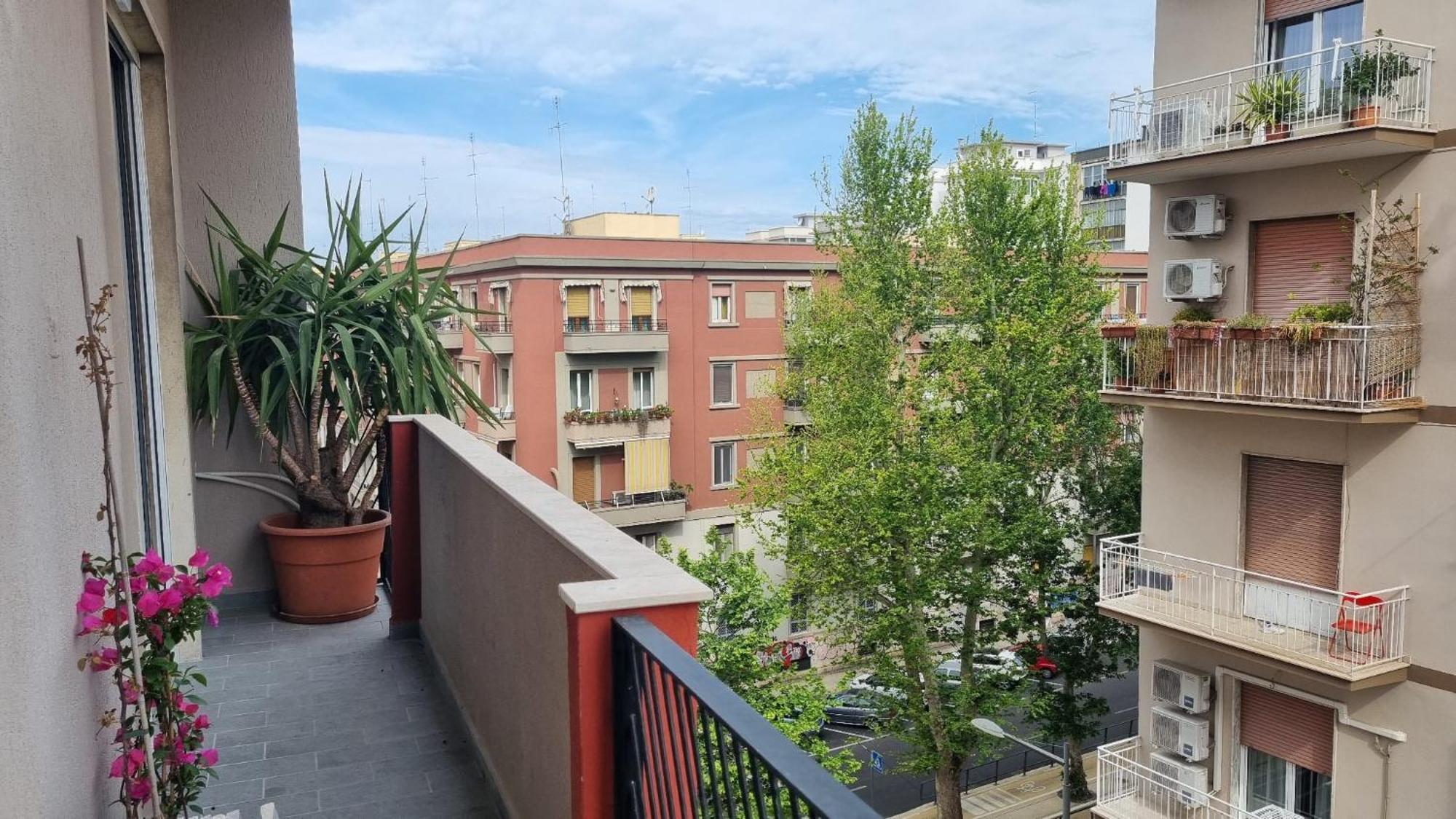 Repubblica Rooms Bari Bagian luar foto