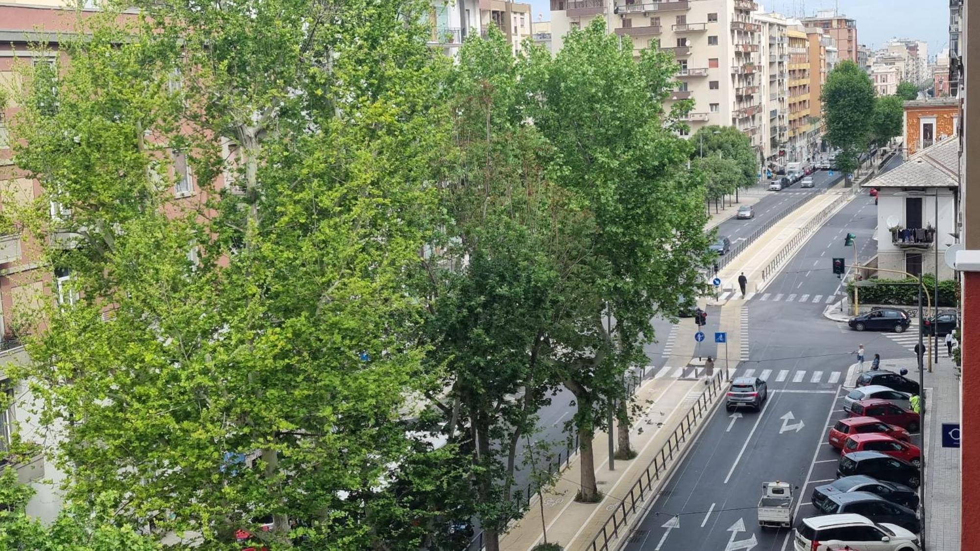 Repubblica Rooms Bari Bagian luar foto