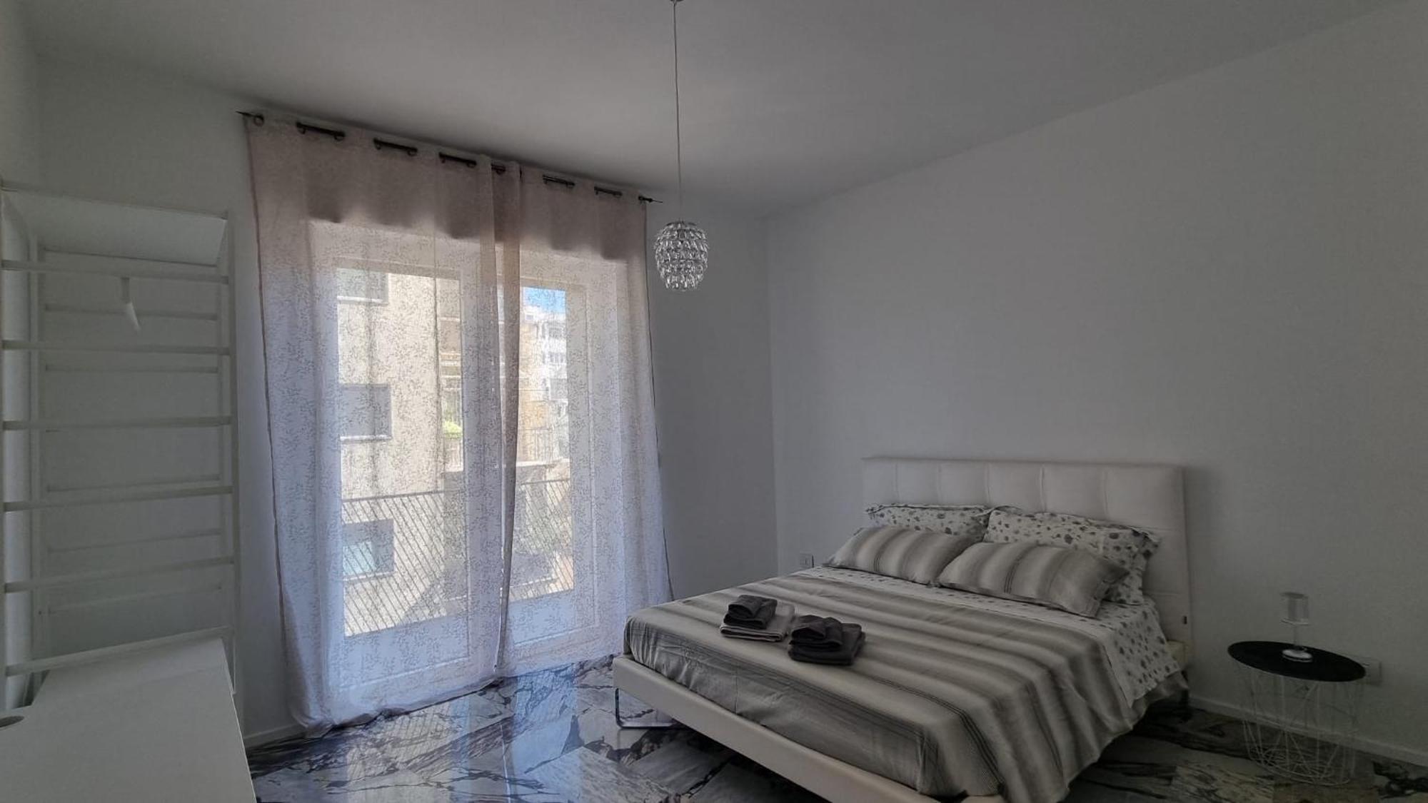 Repubblica Rooms Bari Bagian luar foto