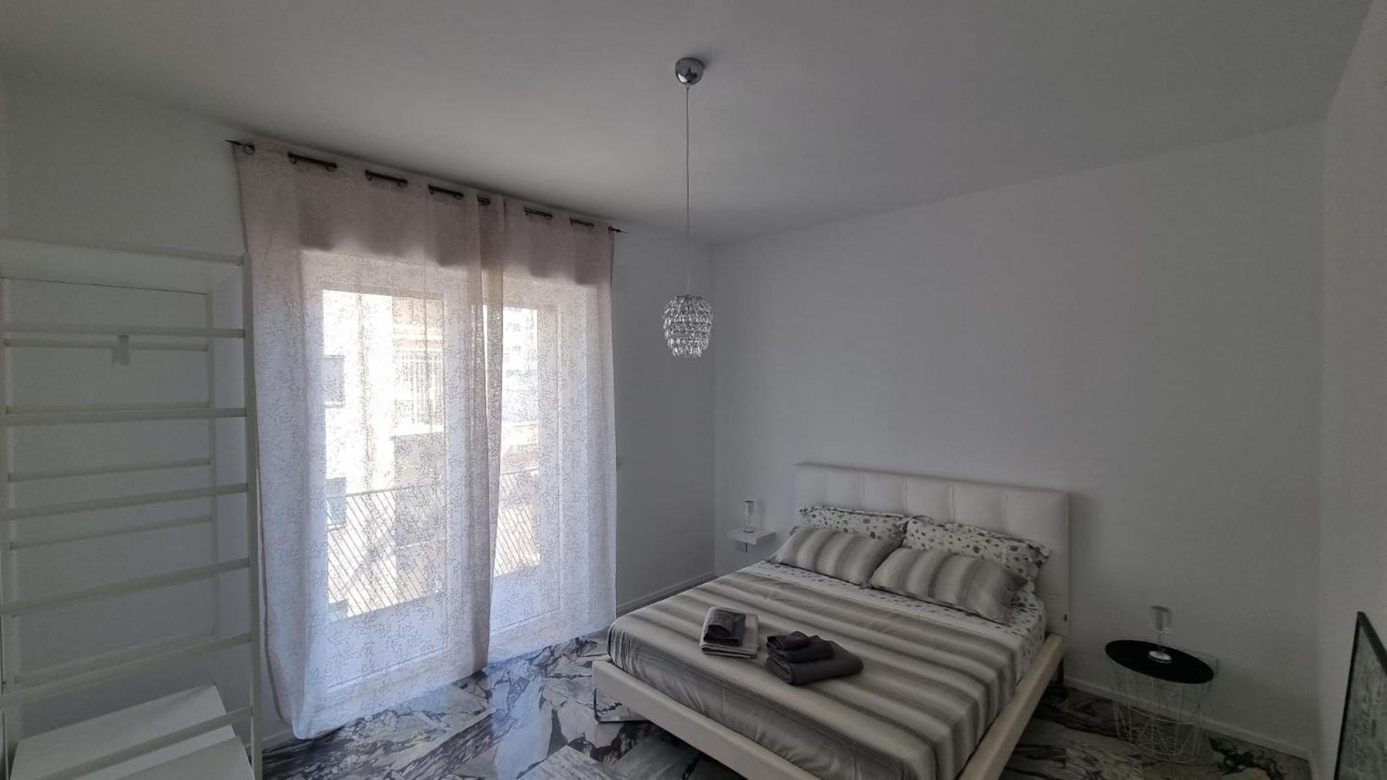 Repubblica Rooms Bari Bagian luar foto